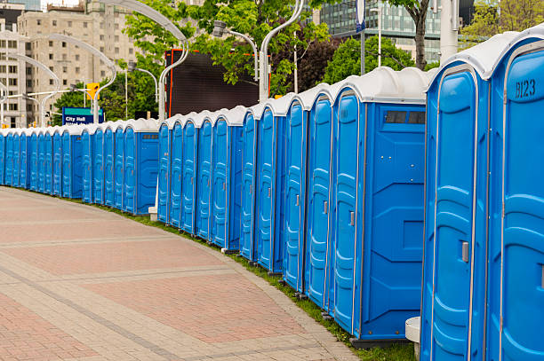 Best Restroom Trailer for Weddings in Lake Erie Beach, NY